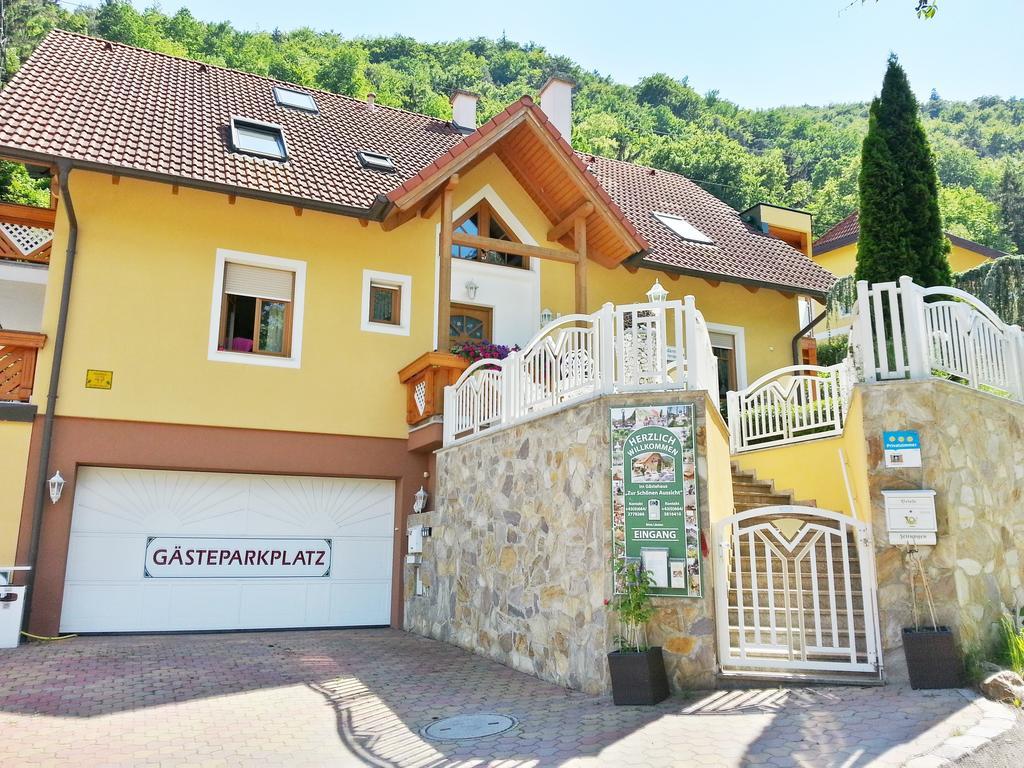 לינה וארוחת בוקר ספיץ Gastehaus Zur Schonen Aussicht חדר תמונה